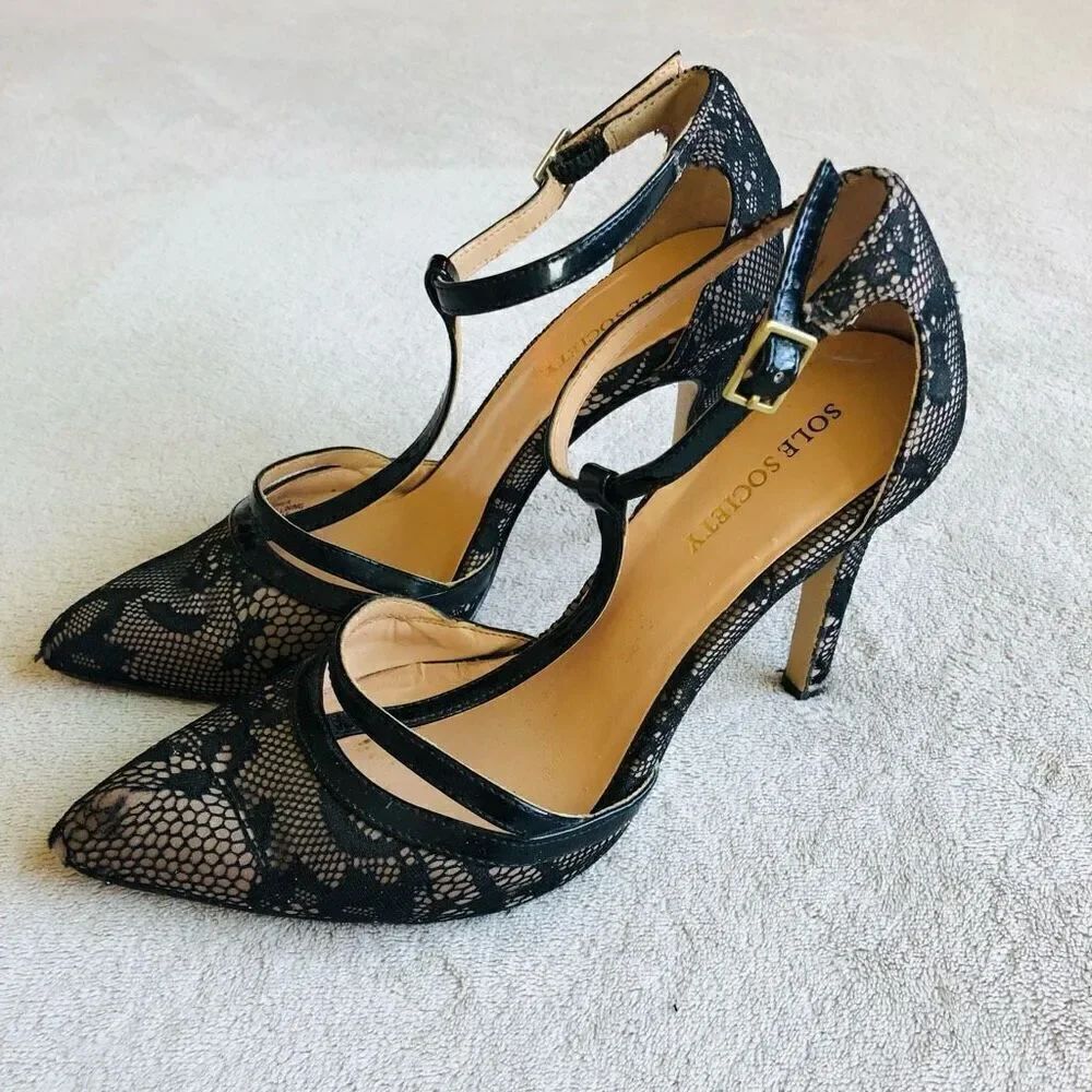 Sole Society Black Lace So Nicola Pointed Toe T-Strap Stiletto Pump